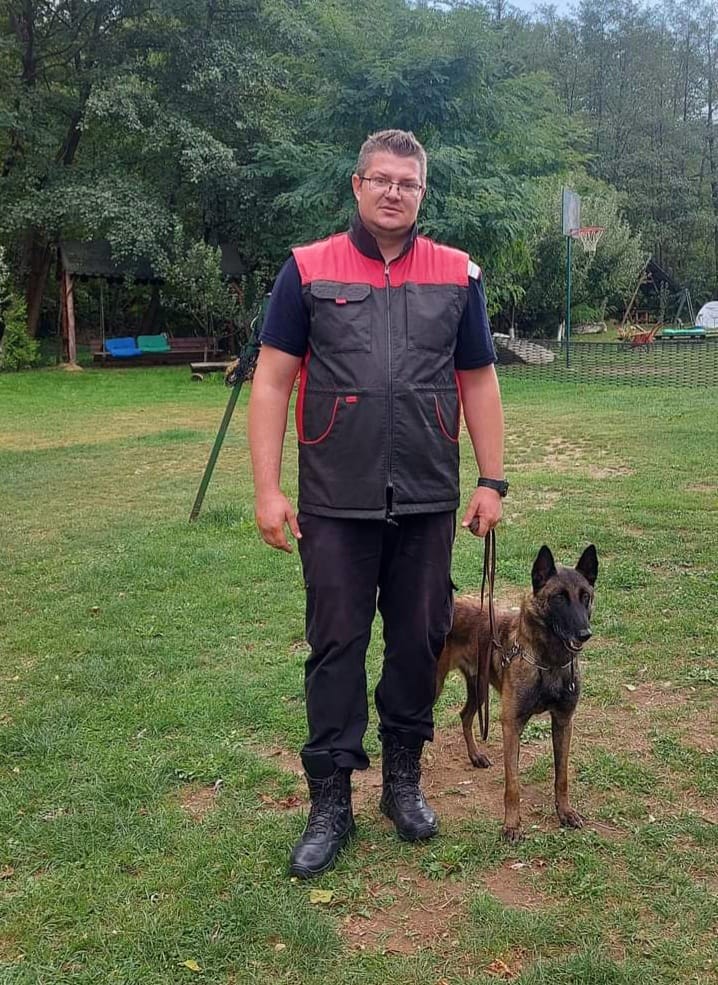 Exercițiu de căutare – salvare cu ajutorul câinilor utilitari, la Costești